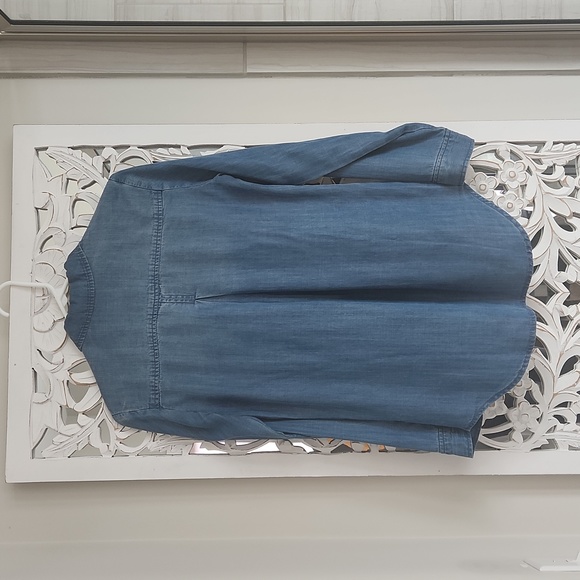 Xs- Denim top - Picture 3 of 4